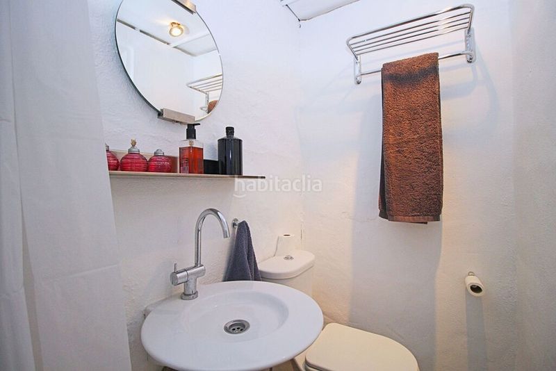 Foto d08e2bff-e712-4670-9856-8ee53ed76f0b. Masia amb piscina a Coín