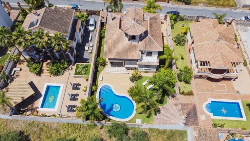 Foto 1954322a-db6d-42fc-b8d5-1ab383f28ed3. Chalet with heating parking pool in Centro Alhaurín el Grande