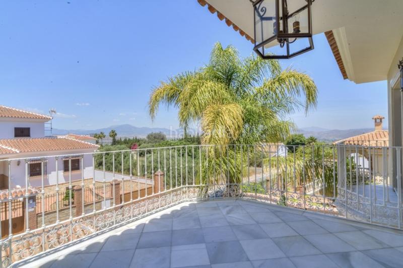 Foto 1bf55d3c-234a-40b6-bdfd-eaf60f90c355. Chalet with heating parking pool in Centro Alhaurín el Grande