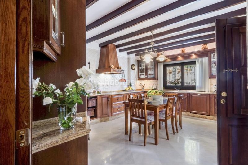 Foto 023d89fd-c7b7-4abc-a39d-6eb03f11ca74. Xalet amb calefacció aparcament piscina a Centro Alhaurín el Grande