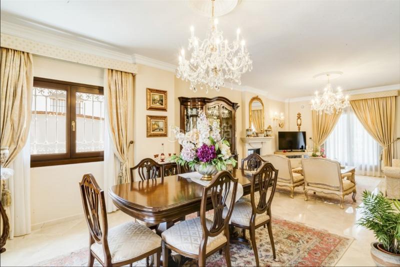 Foto 4b086fc8-d165-4efd-a71d-3a377a1bfe14. Xalet amb calefacció aparcament piscina a Centro Alhaurín el Grande