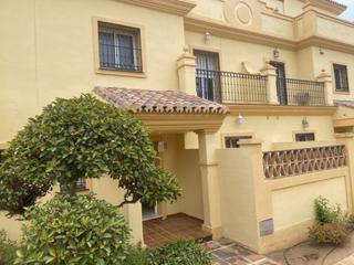 Casa aparellada a Riviera del Sol