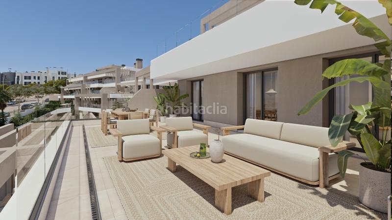 Foto f77c3e0d-eee5-425b-970a-e5346763968e. Dachwohnung mit parking pool in Parque Central Estepona