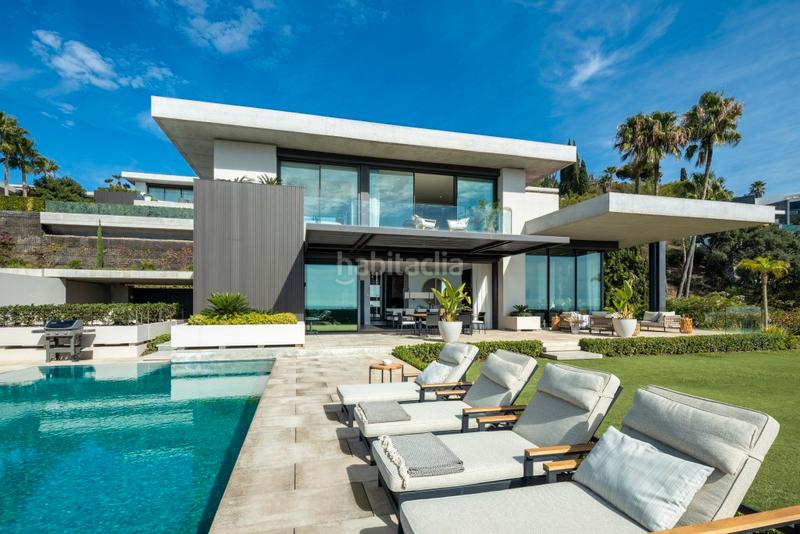 Foto cf3d1352-facd-41e8-85a0-6bf6c0da365d. Xalet amb aparcament piscina a Benahavís pueblo Benahavís