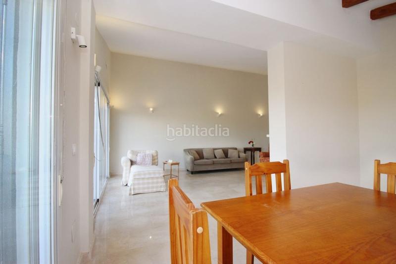 Foto ca1fde65-cae1-4863-afdd-52ab0ebfcdd2. Chalet dans Coín