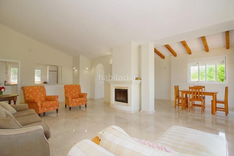 Foto d4806594-f419-4092-bc4f-a25cad699dfb. Chalet dans Coín