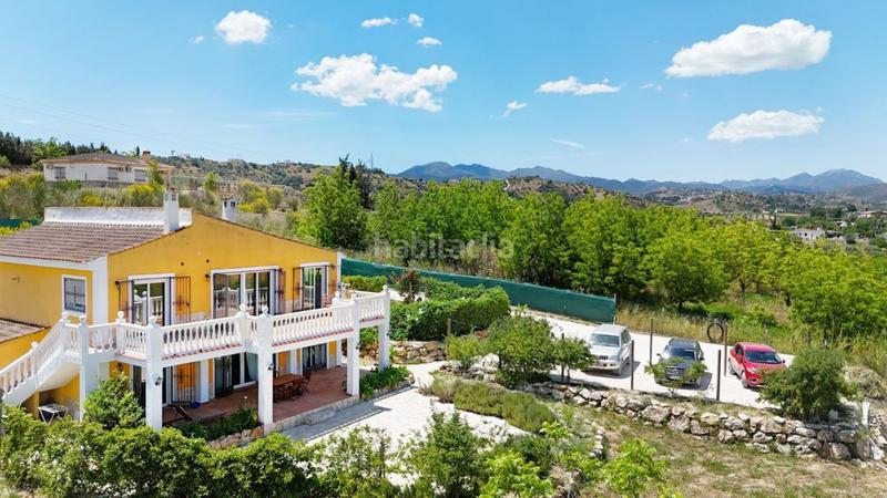 Foto 7a1b3bec-a713-4b08-b7ec-90c3462df21f. Chalet in Coín