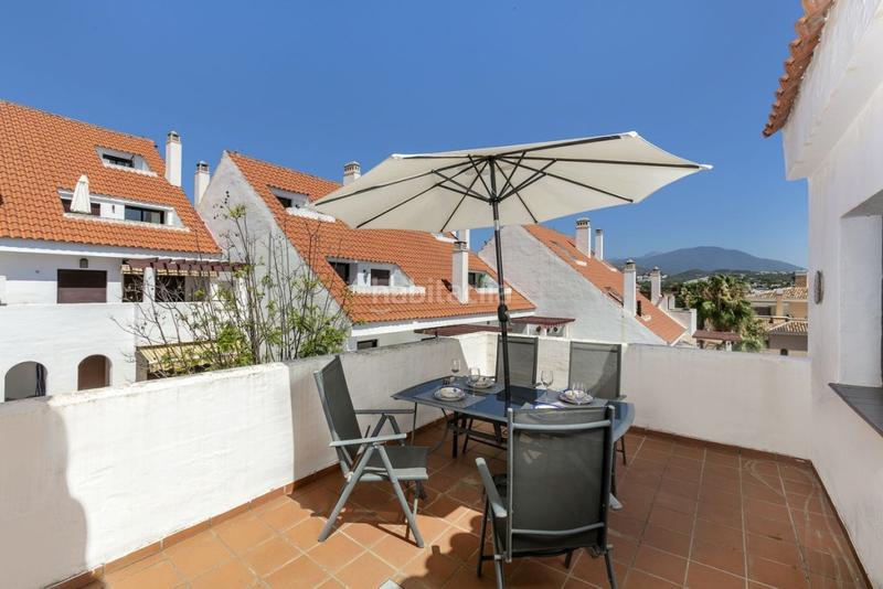 Foto e68511fe-8179-4862-bd77-7342eebe2477. Dachwohnung mit parking pool in Nueva Andalucía centro Marbella