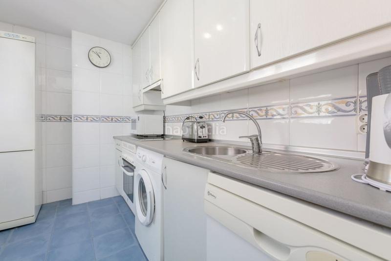 Foto 769d94ee-fbf6-4e77-8e9b-88f7b89a0830. Penthouse with parking pool in Nueva Andalucía centro Marbella