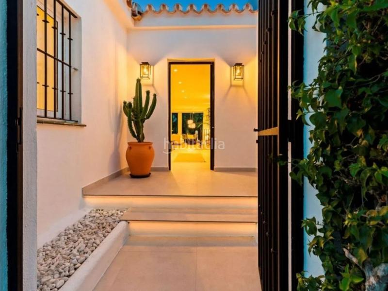 Foto bc97de8f-8188-4d86-9f7a-2475345f4800. Maison jumelée avec parking piscine dans Aloha Marbella