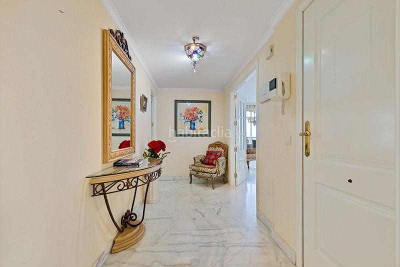 Foto 9c30dcf3-b243-4c56-ae9e-324cad4c4bcd. Attique avec parking piscine dans Puerto Deportivo Fuengirola