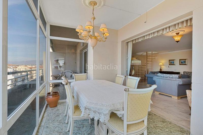 Foto 9d93e4e0-e4c9-4a31-b7f0-857a891e13ed. Attique avec parking piscine dans Puerto Deportivo Fuengirola