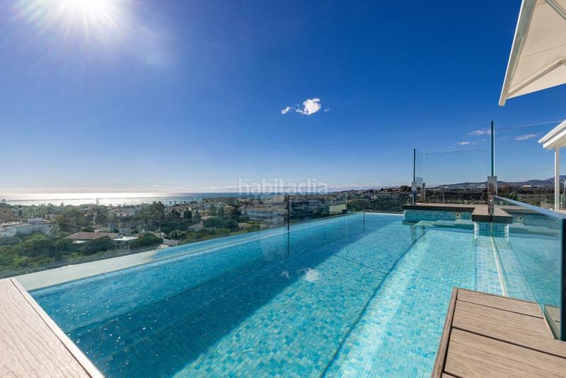 Foto b2d29a75-5e55-45f2-a0c7-ef044856c398. Duplex avec chauffage parking piscine dans El Faro de Calaburra - Chaparral Mijas