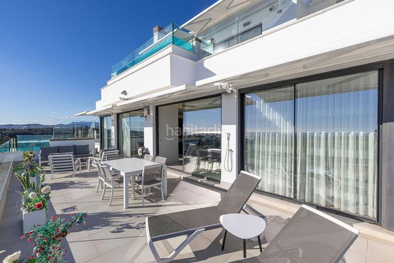 Foto d2bd400a-9dd7-4855-a996-a9020f83ea16. Duplex avec chauffage parking piscine dans El Faro de Calaburra - Chaparral Mijas