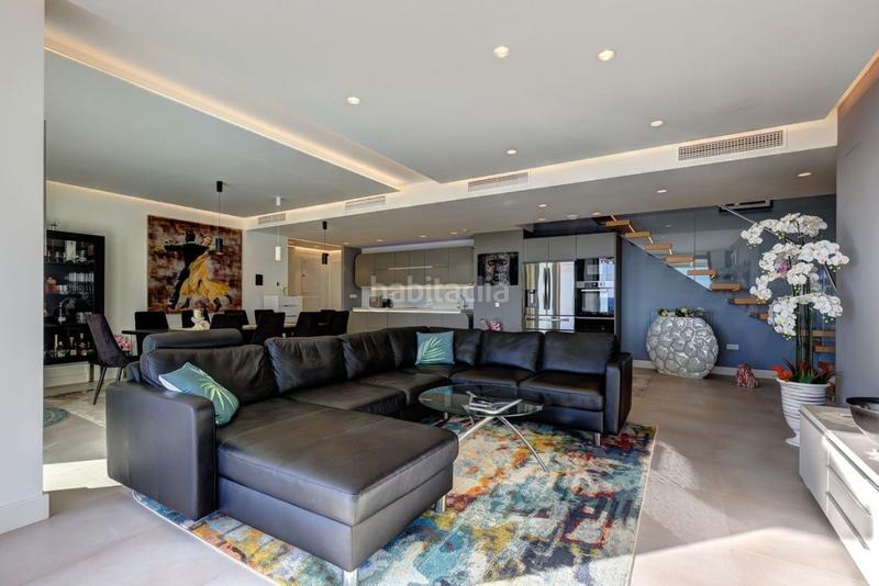 Foto b3e1a669-afb5-426a-b4e4-c0e1b9258be2. Duplex with heating parking pool in El Faro de Calaburra - Chaparral Mijas