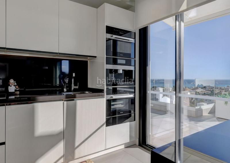 Foto fb72467a-561c-4e11-ae23-c7245696a093. Duplex with heating parking pool in El Faro de Calaburra - Chaparral Mijas