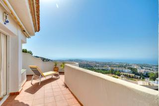 Penthouse in Calahonda