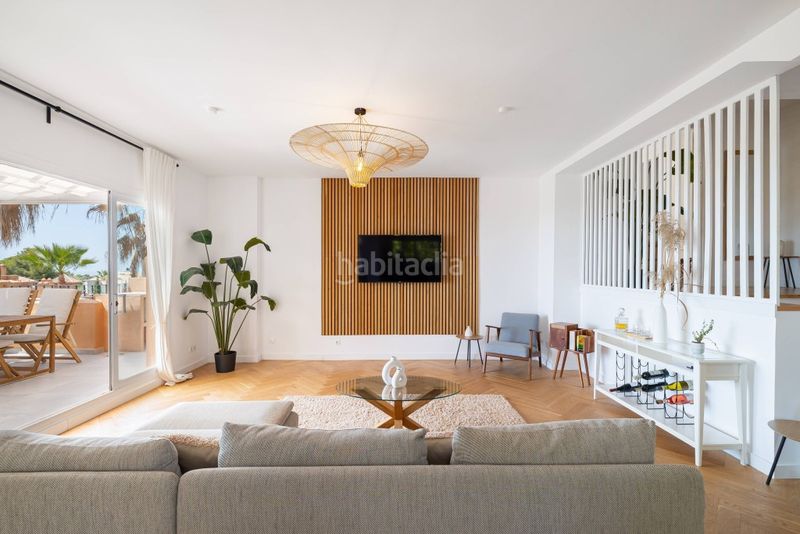 Foto 5867bddb-f87c-4094-a8ee-20f7f730a459. Dúplex en Nueva Andalucía centro Marbella