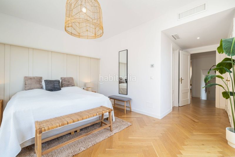 Foto 82db1ac7-821a-4c91-8ec3-fa714c8006e3. Dúplex en Nueva Andalucía centro Marbella