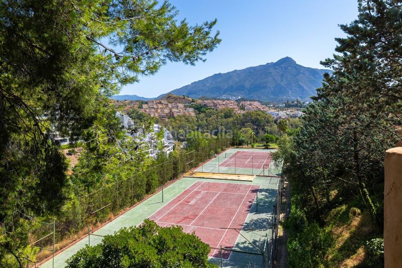 Foto cf42f1fa-de06-4870-9a80-bf8cffada312. Dúplex en Nueva Andalucía centro Marbella