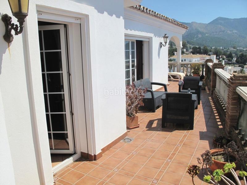 Foto dd530508-1c3e-4062-862c-1d7ba4bb1019. Attique avec parking dans Mijas pueblo Mijas