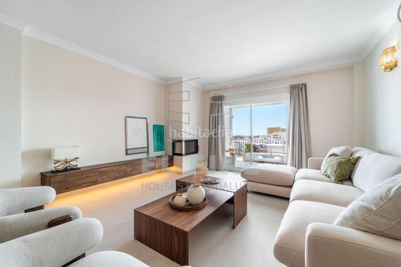 Foto 4e19d243-fe09-43b9-b44d-8c0a0fd8fe0a. Chalet en Torreblanca del Sol Fuengirola