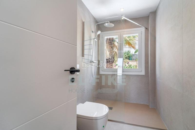 Foto f6de0a7f-00e4-4bda-9075-060fb3aae13d. Chalet en Torreblanca del Sol Fuengirola