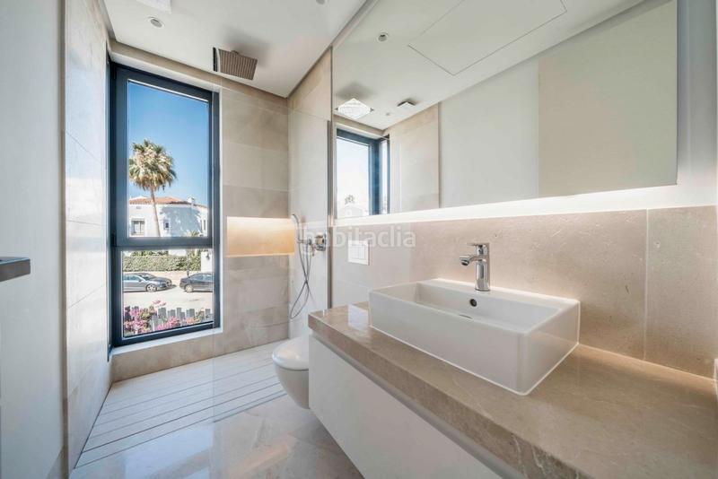 Foto e4253d98-56b2-48f2-80ec-9da4c5d6711b. Chalet en Paraiso - Barronal Estepona