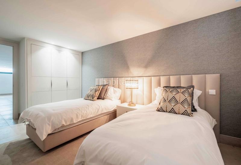 Foto 2c48f71e-92a0-4d65-9544-f369513b6d82. Chalet con riscaldamento parcheggio piscina in Paraiso - Barronal Estepona