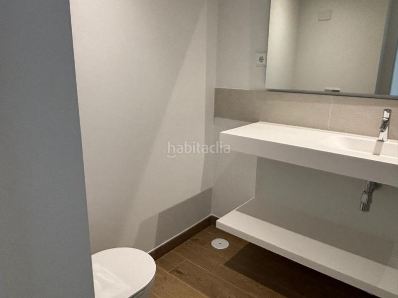 Foto 0e5ad98b-a789-48ea-a5c7-a0d7f35cf2b9. Apartament amb calefacció aparcament piscina a El Higuerón Fuengirola