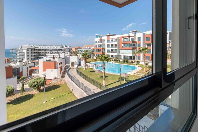 Foto 7716cd06-7357-4a2a-b5d1-2aa5d6d5dbcb. Appartement mit heizung parking pool in Las Gaviotas - Carvajal Fuengirola