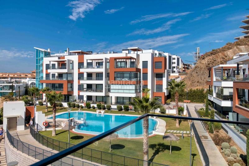 Foto 799320f7-27fa-494f-8924-841c4d5bc3d0. Appartement mit heizung parking pool in Las Gaviotas - Carvajal Fuengirola