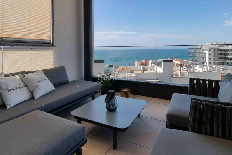 Foto 8d718430-f9bd-434b-a7b8-92d63765e40d. Appartement mit heizung parking pool in Las Gaviotas - Carvajal Fuengirola