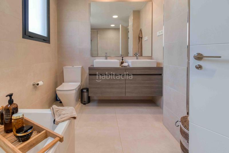 Foto 91ed240d-c8cc-4270-b66a-cea560e671f9. Appartement mit heizung parking pool in Las Gaviotas - Carvajal Fuengirola