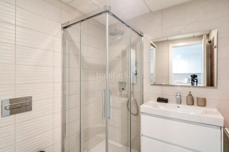 Foto b598e9e5-3348-4c40-96eb-427efc46dec7. Appartement mit parking pool in Real de Zaragoza Marbella