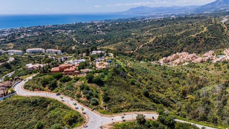 Foto 74abb610-6a2c-4181-b83a-a29c37814941. Finca rústica a Elviria Marbella