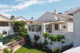 Chalet en El Faro de Calaburra - Chaparral