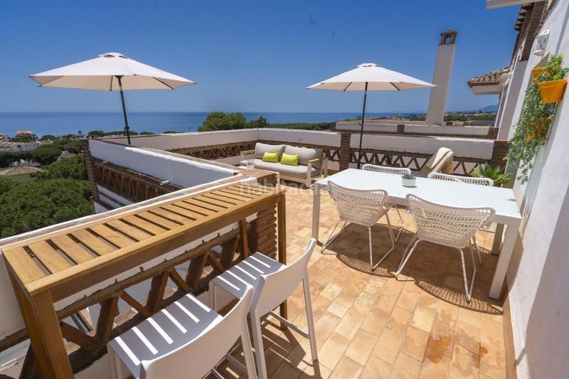Foto ac2860ed-49ae-436b-b7ba-f1b31ec4ed91. Attico con parcheggio piscina in Calahonda Mijas