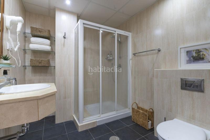 Foto fdd91101-2ec1-441b-8d16-75411766f5a5. Attico con parcheggio piscina in Calahonda Mijas
