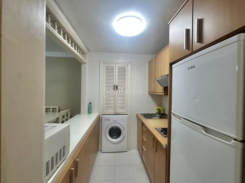 Foto 4896753e-c940-468c-b7c4-dfbe18809609. Rez-de-chaussée avec piscine dans Playa Bajadilla - Puertos Marbella