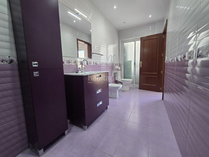 Foto c215a2cd-6eb3-40c4-89d1-ba0a2f439081. Apartamento en Puerto Deportivo Fuengirola