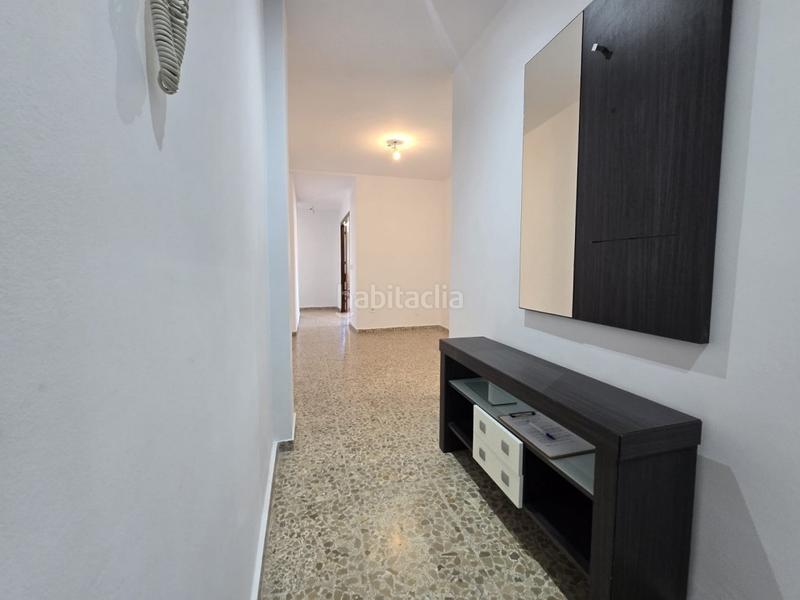 Foto f446b37b-9871-4dc2-a05d-92dc07d61f82. Apartamento en Puerto Deportivo Fuengirola