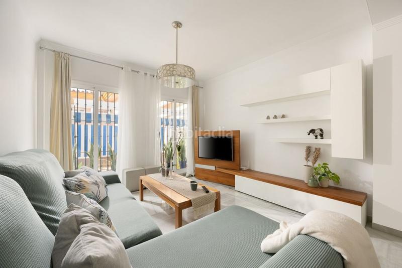 Foto 93746749-4cbc-4911-b9ff-0b2e7baf3798. Casa pareada en Castillo Sohail - Myramar Fuengirola