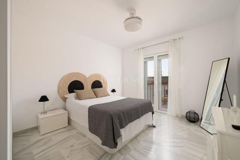 Foto e7e7423a-3c40-497d-8dbd-452b2ca632cc. Maison jumelée avec parking piscine dans Castillo Sohail - Myramar Fuengirola