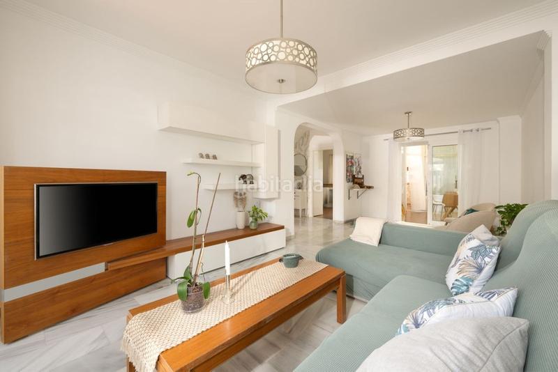 Foto 6892646a-f17d-43b9-b700-946226502ce0. Towny house with parking pool in Castillo Sohail - Myramar Fuengirola