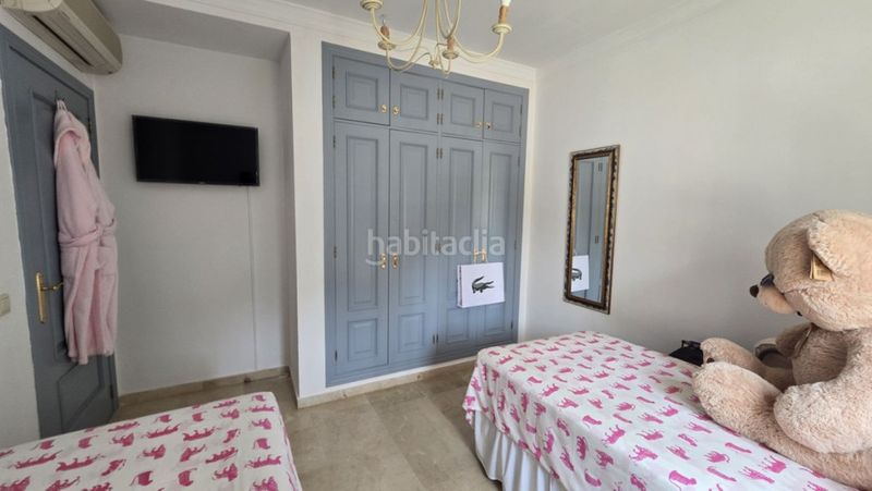 Foto 9759b9d2-3475-472f-908f-a21ced2ce21e. Apartament amb aparcament piscina a Mijas golf Mijas