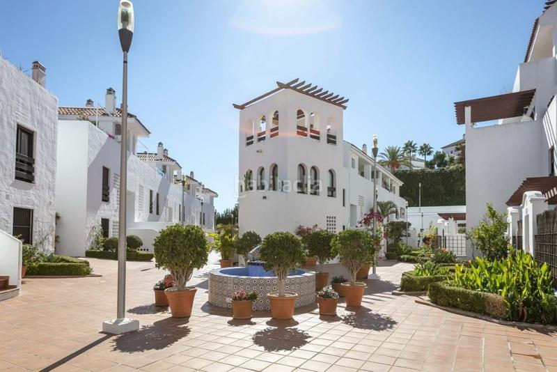 Foto f0b04ff8-7b17-47a6-88c4-65e7ee22a502. Planta baja en Nueva Andalucía centro Marbella
