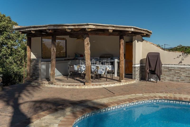 Foto 59a29755-4616-4b73-955e-584e0e6d3c9f. Chalet en Coín