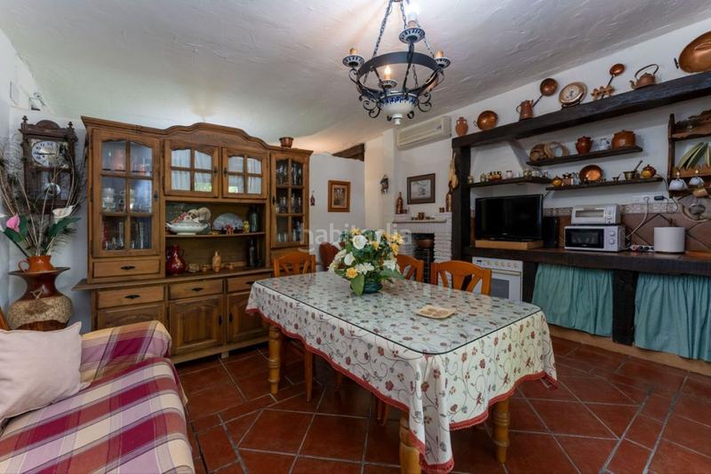 Foto 841b7fb5-6002-42a1-abea-b9d1ea94b345. Chalet en Coín