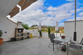 Casa aparellada a Campo de Mijas